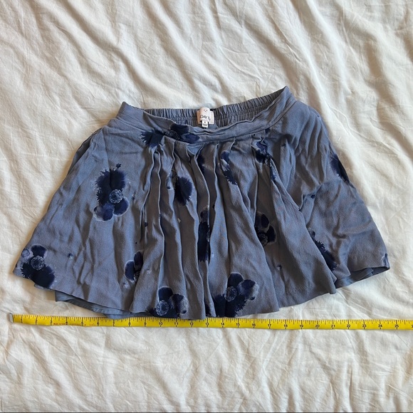 Aritzia Sunday Best Blue Floral Miniskirt - Picture 4 of 6